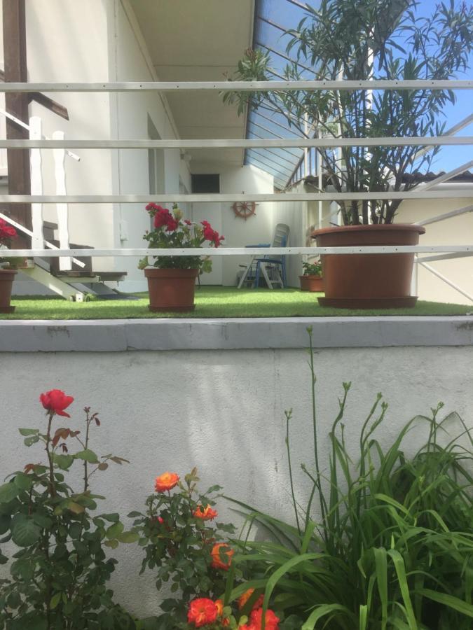 Lelle-kert Apartman 02 Balatonlelle Bagian luar foto